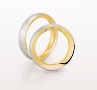 WEDDING RING WHITE GOLD AND CONCAVE YELLOW GOLD SIDES 5MM - RING ON LEFT