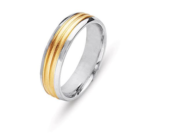14KT RIBBED WEDDING RING MATTE CENTER AND BRIGHT EDGES 6MM