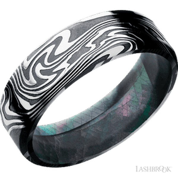 7 mm wide Beveled Kinetic band featuring a Black Mother of Pearl sleeve