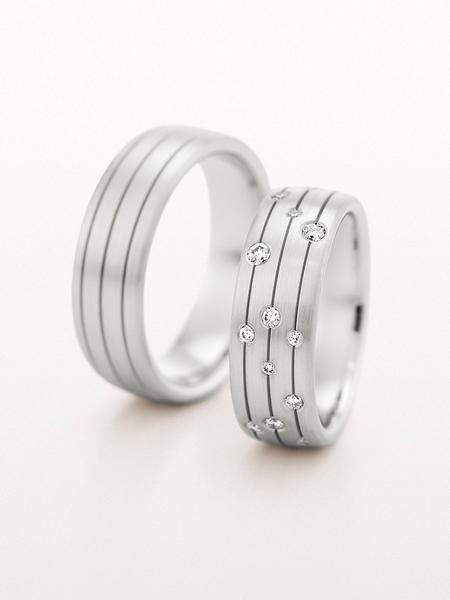 WEDDING RING MATTE FINISH WITH GROOVES 7MM - RING ON LEFT