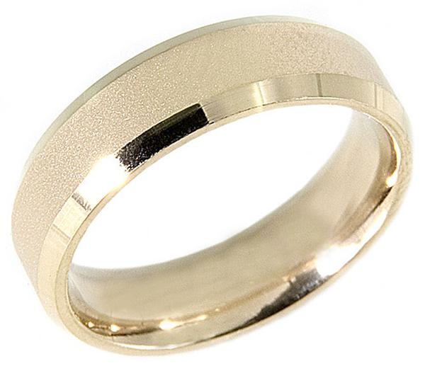 14 KT WEDDING RING WITH A SATIN FINISH AND BRIGHT EDGES 7MM