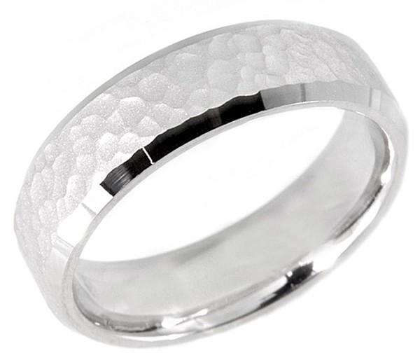 14 KT WEDDING RING WITH HAMMERED FINISH AND BRIGHT EDGES 7MM