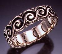 14K GOLD WEDDING RING SCROLL WORK WITH CUT OUTS 5MM