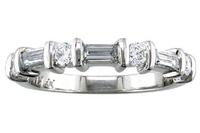 18kt white gold diamond band
